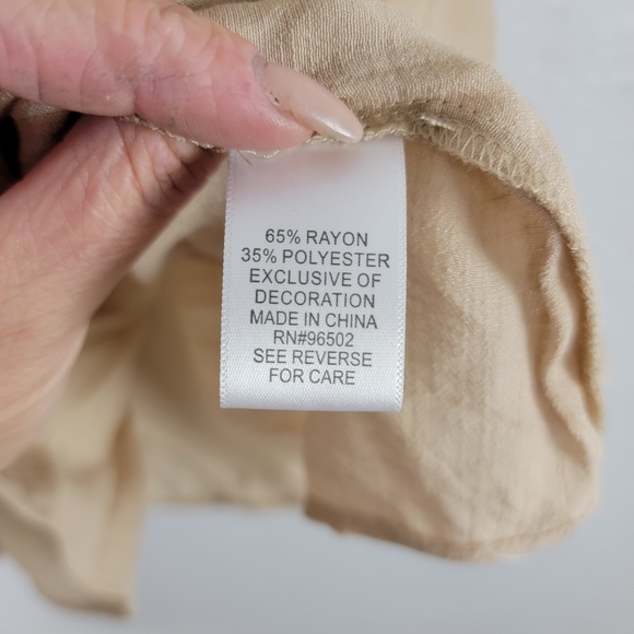 Krazy Kat Embroidered Cold Shoulder Flowy Top Size XXL - Picture 12 of 14